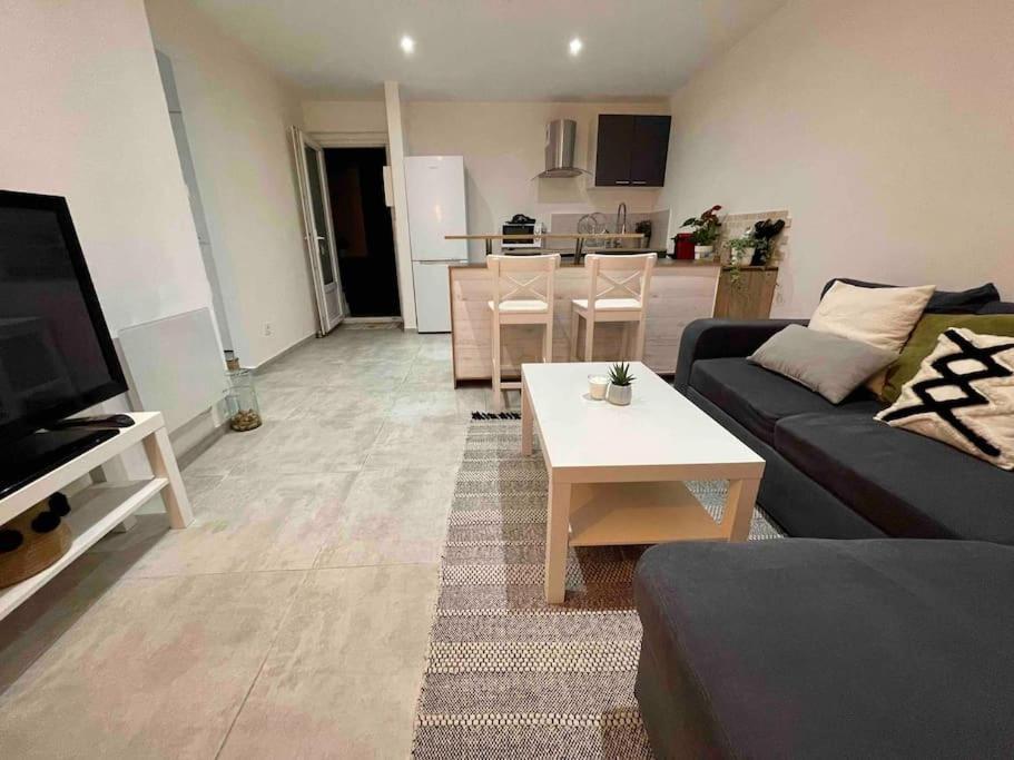 Toulon: Superbe Appartement Atypique 2 Chambres Экстерьер фото